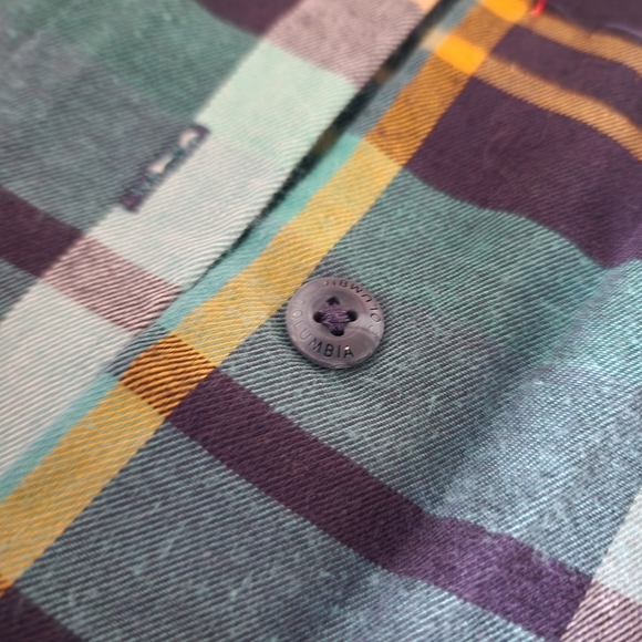 💐2/$25 Women's Columbia Sportswear Plaid Button-down Shirt, Medium - Picture 9 of 11